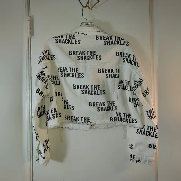 White Boxy "Break" Statement Jacket. Size S - Picture 2 of 7